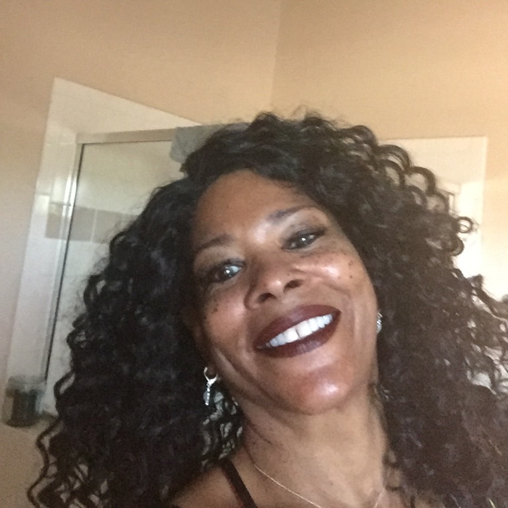 Meet your Posher, Marlitta